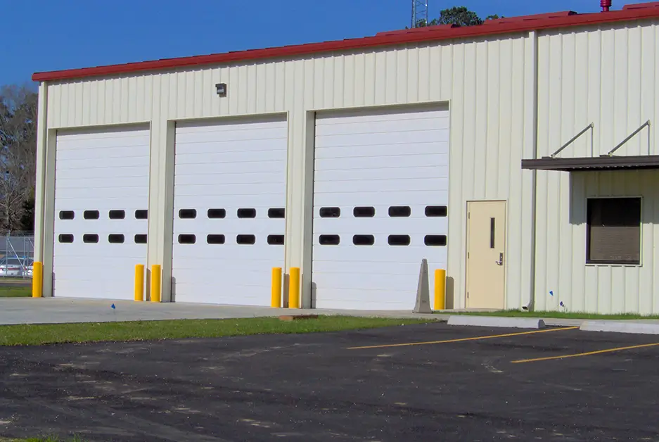 Commercial Garage Doors - Klutch Contracting