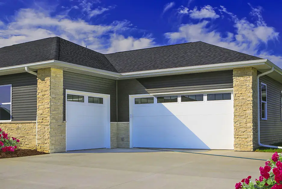 Residential Garage Doors - Klutch Contracting